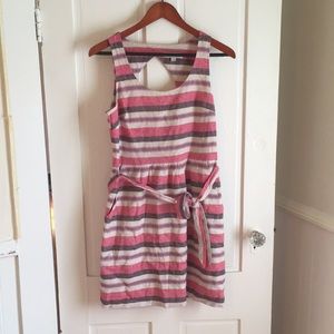 Cute linen/cotton LOFT dress, with pockets!